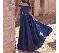 Robe de soirée en satin élégante avec épaules dénudées - avec un design de buste cintrée à la taille et un décolleté drapé, la taille est soulignée par une décoration de faux perles, robe longue et fl