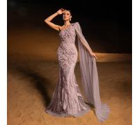 Robe de soirée lavande de luxe à une épaule - Châle en chiffon élégant avec cristaux et fleurs brodés. Convient pour les galas sur tapis rouge, les robes blanches, les fêtes élégantes du Nouvel An, le