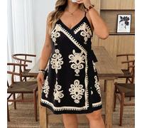 Robe décontractée sans manches pour femmes grandes tailles, minimaliste et à la mode, convient pour le port estival, peut être portée comme robe de plage, robe-brassière, tenue de vacances, style bohè