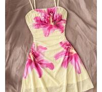 Robe mini bohème tropicale rayée élégante et confortable pour préadolescentes, convenant pour les vacances/jours fériés/style rétro/plage/bord de mer/tenue élégante. Coupe évasée avec fines bretelles,