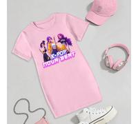 Robe t-shirt à manches courtes décontractée, imprimé graphique avec slogan de personnage de groupe virtuel de fille, style minimaliste rafraîchissant, créatif et à la mode pour les jeunes filles au pr
