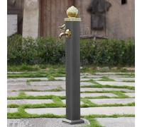 Robinet colonne d'eau extérieur autonome en acier inoxydable et cuivre avec support de tuyau pour des solutions d'irrigation et d'arrosage efficaces.