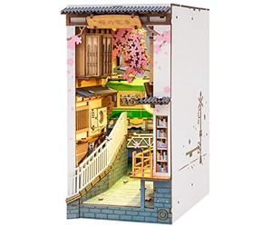 ROBOTIME Japon Book Nook Sakura Densya Maison de Poupée en Bois