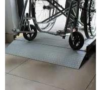 ROHCGHC Rampes d'accès, Rampe d'accès for Fauteuil Roulant for Porte intérieure et extérieure - d'entrée en Aluminium, Pont antidérapant for Scooter, Moto(102 * 74 * 10cm)