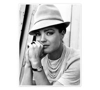 Romy Schneider with Hat I Poster 30 x 40 cm Noir et blanc Tableaux Décoration murale
