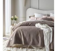 ROOM99 Feel Élégant Dessus de lit Moderne 200 x 220 cm 2 Personnes matelassé idéal comme jeté de canapé ou Couvre-lit Velours Velvet Marron