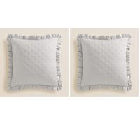 room99 Housse de Coussin Molly 45 x 45 cm Taie d'oreiller pour Coussins Canapé avec Fermeture éclair Invisible Un Charmant Volant Gris Clair, 1 pièce (Lot de 2)