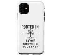 Rooted in Love, Growing Together.Vintage, Family, Design Coque pour iPhone 11