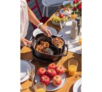 Rôtissoire électrique ETA Pečenka Référence : ETA013390000 Rôtissoire traditionnelle ETA Pečenka, destinée à la cuisson à la poêle et au four, jusqu'à la cuisson à l'étouffée et à la vapeur Saine, sav