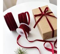 Rouleau de ruban en velours de 10 m pour décoration de couronne de sapin de Noël, travaux manuels, emballages et nœuds (1,5 cm, rouge)