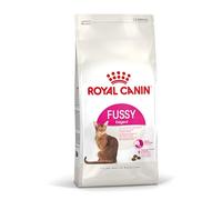 Royal Canin Fussy Exigent | Pack de 3 | 3 x 400 g | Aliment Complet pour Chats Adultes exigeants | Combinaison d'arômes et Forme de croquettes spéciale | Riche en protéines