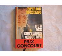 Rue des boutiques obscures