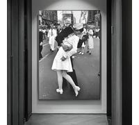 Rumlly Vintage Canvas Wall Art Painting The Kiss In Times Square Old Photo Poster And Prints Retro Decor Picture For Living Room 60x80cm No Frame