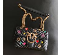 Sac à main hirondelle style Pinko en cuir véritable, petit portefeuille, sac bandoulière avec chaîne, pochette bandoulière. Matériaux de haute qualité : Ce sac est fabriqué en cuir véritable et doublé