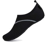 SAGUARO Chaussures de Plage pour Homme Femme Séchage Rapide Aquatiques Chaussettes Léger À l'aise Chaussons de Piscine Antidérapant Chaussures de Bain Piscine Noire 44/45 EU