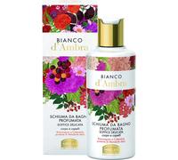 Salle de bain en mousse ambrée blanche