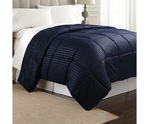SAMPUR Couette Soft Luxe - Couette Légère 250 g/m² - Garnissage Microfibre Hypoallergénique (Bleu, 220 x 240 cm)