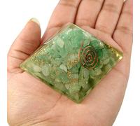 Samyuktha Pyramide d'orgonite de jade vert naturel pour guérison Reiki cristal guérison pyramide d'orgonite taille 40-50 mm environ (couleur verte) lot de 1 pièce