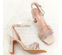 Sandales à talons hauts à strass pour femmes - Bout carré et bride cheville - Style vintage Entrez dans l'élégance avec ces sandales à talons hauts nude Day-Vine, conçues pour les femmes qui aiment un