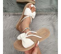 Sandales beiges rétro romantiques minimalistes et respirantes pour femmes, charmeuses pour la plage et la fête, avec une ambiance mignonne de jeune fille. Sandales plates ouvertes confortables et légè