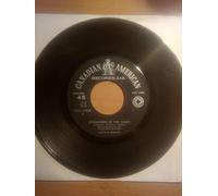 Santo & Johnny - Strangers In The Night / Girl [Vinyle 7 pouces - 45 tours]