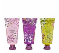Sara Miller Haveli Garden Lot de 3 crèmes pour les mains à la fleur de passion et à la frangipanier | Gardez les mains douces et parfumées | Sans cruauté envers les animaux et végétaliens | Tailles adaptées aux voyages | 3 x 30 ml
