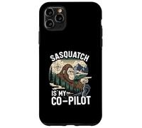 Sasquatch Co-Pilot Bigfoot Wilderness Adventure Design Coque pour iPhone 11 Pro Max