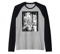 Sasquatch et Alien Peace Sign in The Forest Funny Meme Manche Raglan