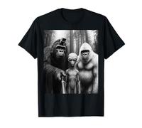 Sasquatch Yeti Alien Selfie, Funny Bigfoot Hiking Vlog T-Shirt