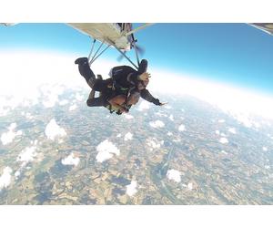 Saut en Parachute proche Agen