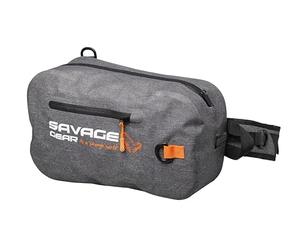 Savage Gear AW Sac à Dos en bandoulière - Sac à Dos de pêche étanche pour Le Wading, la pêche aux leurres et Les Aventures en Plein air, Sangles de Transport et Support de Canne à pêche 13L