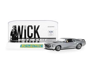 Scalextric - C4497 - Cars John Wick Ford Mustang Boss 429, Voiture à sous Jouet à Utiliser avec Les Circuits Ou Ensemble de Courses Scalextric, Idées Cadeaux pour Petits Enfants pour Garçon