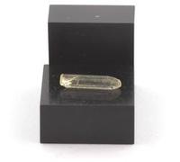 SCAPOLITE - Pierre Naturelle en Provenance de Tanzanie, Mpwapwa District - Pierre rare et lumineuse, idéale pour la lithothérapie 0.86 ct - Certificat d'Authenticité Inclus 13 x 3 x 1 mm G