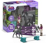Schleich Horse Club | L’entraînement de Lisa au Tournoi 42776 | Coffret avec Cheval, Poulain, Figurine articulée Lisa, Obstacles & Accessoires d’équitation | Jouet Chevaux dès 5 Ans | 7 pièces