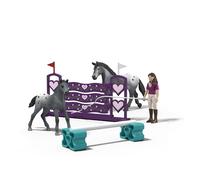 Schleich Horse Club | L’entraînement de Lisa au Tournoi 42776 | Coffret avec Cheval, Poulain, Figurine articulée Lisa, Obstacles & Accessoires d’équitation | Jouet Chevaux dès 5 Ans | 7 pièces