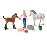 Schleich Vet visiting Merrie and Veulen G