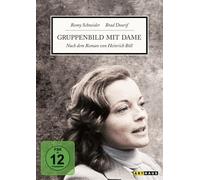 Schneider,Romy - Gruppenbild mit Dame