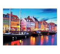 SDOTPMT 5x3ft Paysage Urbain de Copenhague Polyester Fond Colorful House Light Lake Pier Boat Belle scène de Nuit Fond Voyage de Lune de Miel Été Graduation Vacances Studio Photo Prop