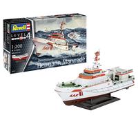 Search & Rescure Vessel Hermann Marwede 1:200 Plastique Model Kit Revell