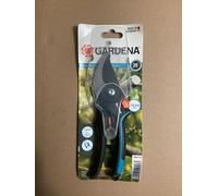Sécateur à lames franches Comfort GARDENA 8904-26