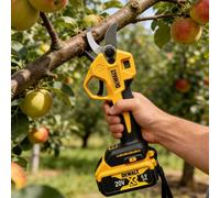 Sécateur sans fil Dewalt 18V sans balais 2026 : L'outil idéal pour une coupe précise et sans effort des arbres fruitiers et des branches no battery only tool