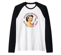 Sensible et fragile, mais il se battra toujours Manche Raglan