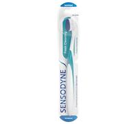 Sensodyne Brosse à dents Fresh Cleaning, conçue pour les personnes ayant des dents sensibles, poils doux