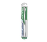 SENSODYNE - Brosse à Dents Medium Soin & Précision - Nettoyage en Douceur des Dents Sensibles - Respecte les Gencives - Coloris Aléatoire