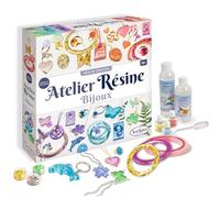 Atelier de bijoux : résine et inclusion