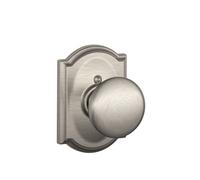 Serrure bouton Plymouth de Schlage Lock Company avec garniture Camelot, serrure non rotative, nickel satin (F170 PLY 619 CAM)