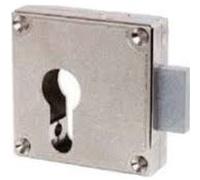 Vachette Serrure espagnolette 3 points 5464 nickelée réversible pour 1/2 cylindre – 12115000