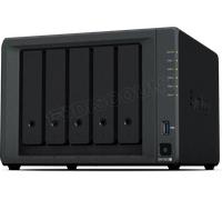 Synology NAS 5-fach DiskStation DS1522+ - Ohne Laufwerke - 5x 3.5/2.5 SATA ( DS1522+ )