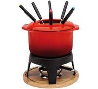Baumalu, Service à Fondue en Fonte Émaillée Rouge Dégradé, 21 x 21 x 21 cm, pour 6 personnes, avec Plateau en Bois, Idéal pour vos Repas en Famille ou entre Amis