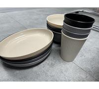 Service de table incassable pour 4 personnes, 24 assiettes et bols divisés réutilisables, assiettes, tasses, bols, couverts pour fête scolaire, camping, maison, bureau